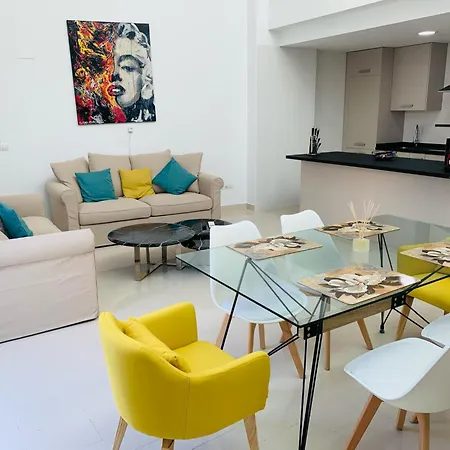 - Casa 8 Personas Dénia